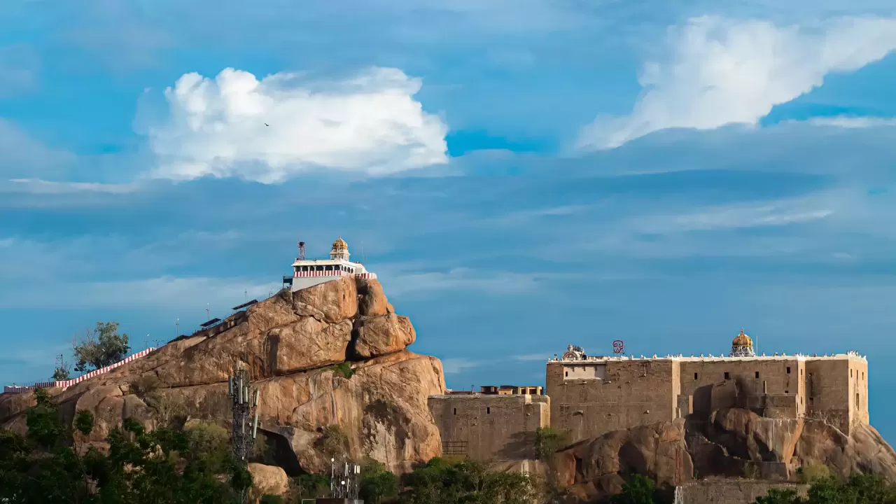 Thanjavur Brihadeeswarar Temple